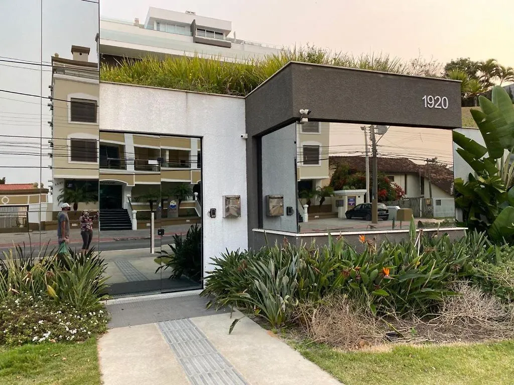 Apartamento Moderno - Piscina Borda Infinita - Vista magnífica para o mar Florianópolis