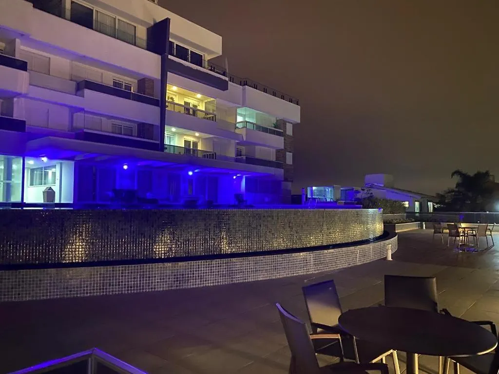 Appartamento Apartamento Moderno - Piscina Borda Infinita - Vista magnífica para o mar Florianópolis