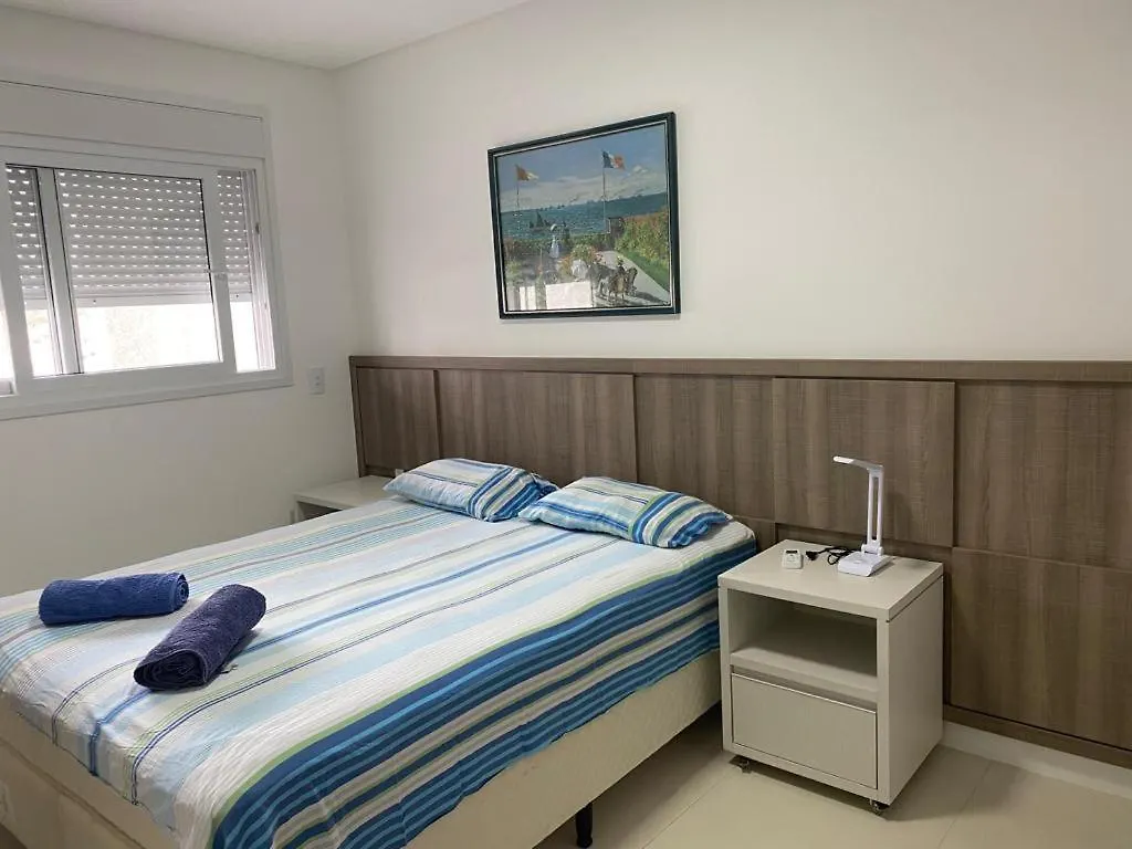 Apartamento Moderno - Piscina Borda Infinita - Vista magnífica para o mar Florianópolis Brasile